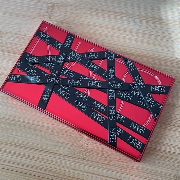 Brand New Nars Full Access Cheek Palette Bronzer & Blush Contour Set w/ Brush - Picture 9 of 12